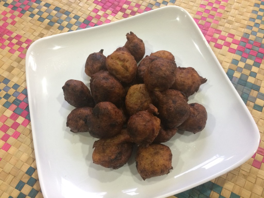 Jemput-jemput Pisang (Banana Ball)
