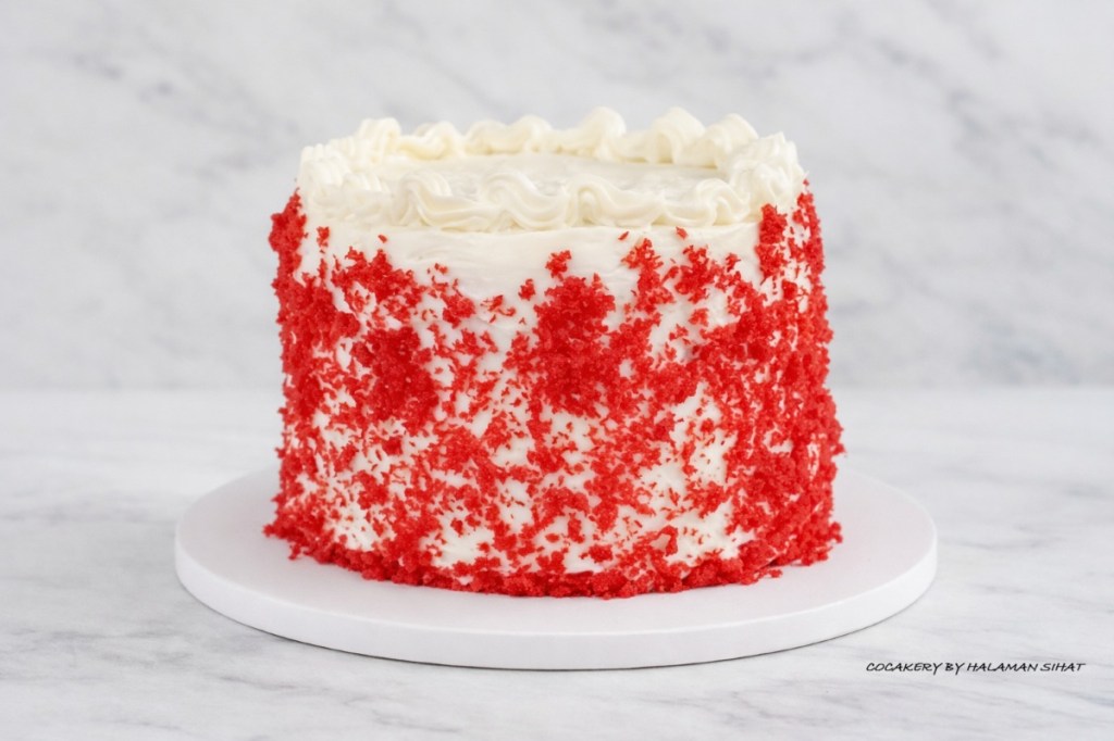 Red Velvet with Cream Cheese Frosting by COCAKERY Halaman Sihat
